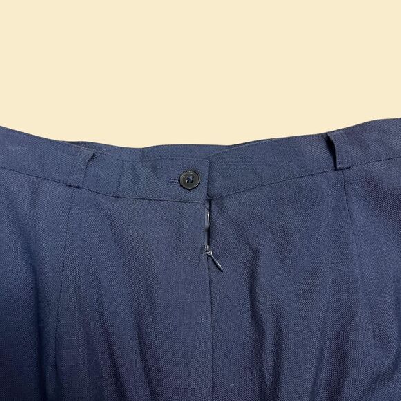 Vintage 70s/80s navy blue skirt by Celeste Sport, size 10 midi to maxi skirt - Picture 4 of 6